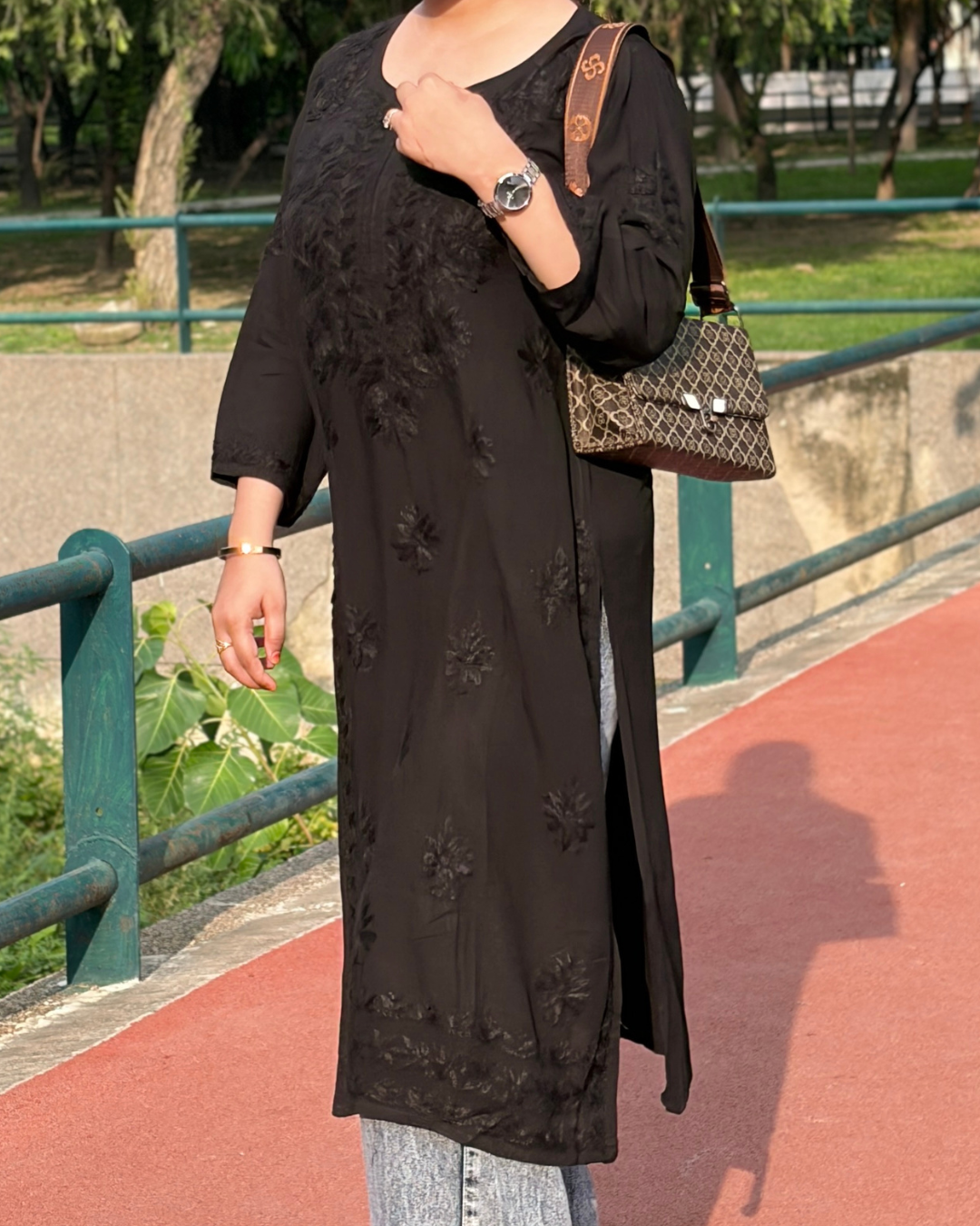 Duoriia Noor Long Chikankari Kurti