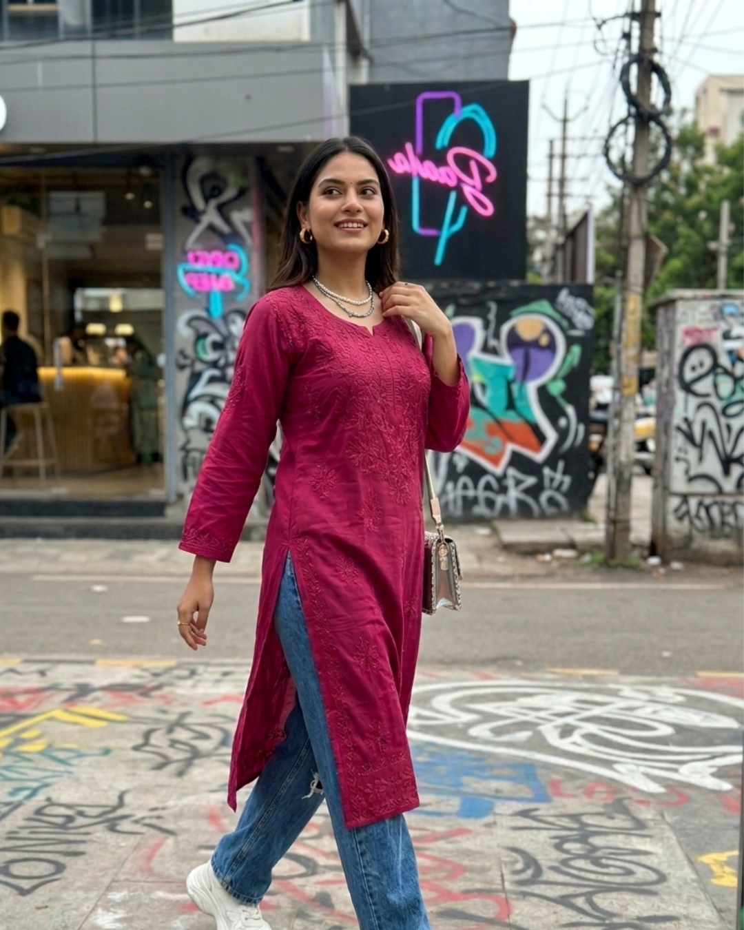 Duoriia Noor Long Chikankari Kurti