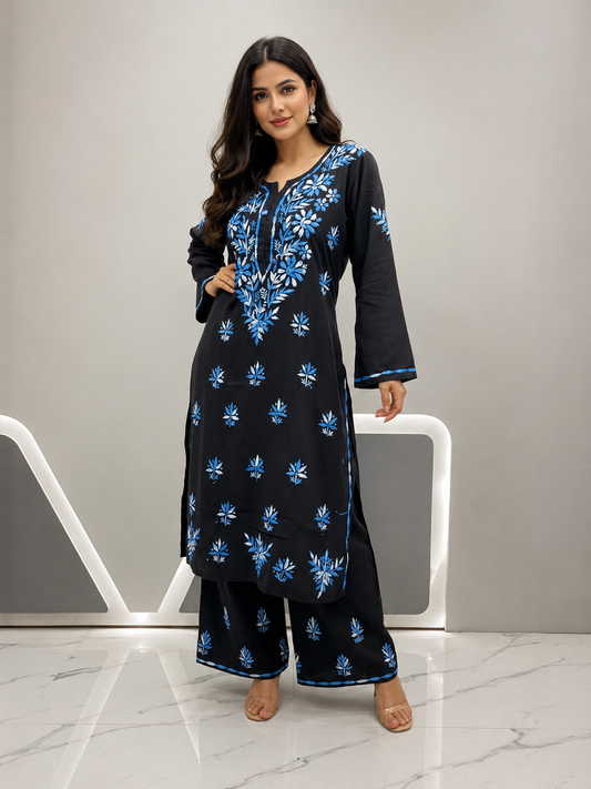 Neel Noor Chikankari Set