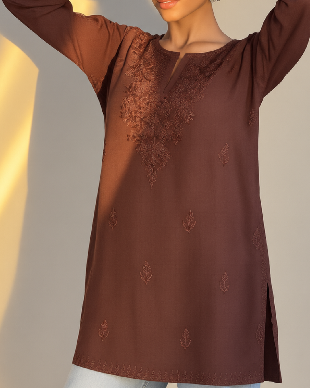 Duoriia Noor Short Chikankari Kurti